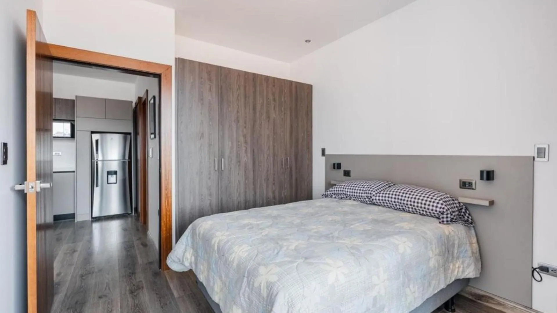 Escape To Cuenca In Style 아파트